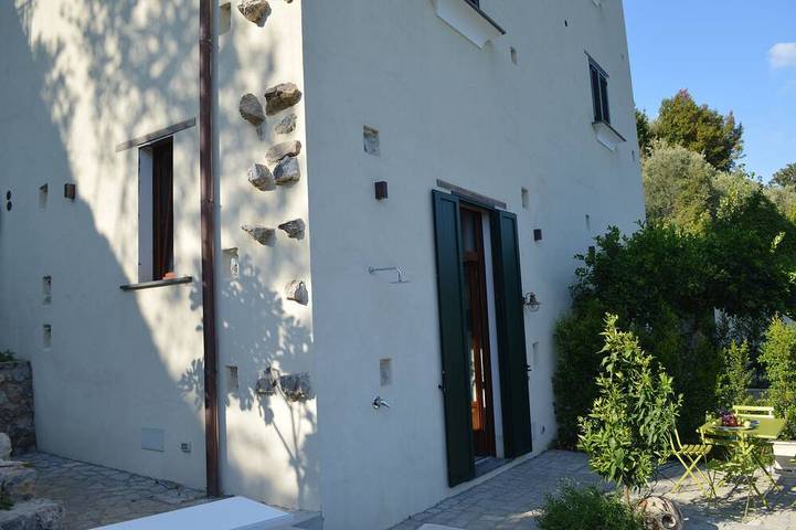 Ganze Wohnung, Altes Bauernhaus "Blue Apt", Wanderfreunde Ferienhäuser mit herrlicher Aussicht in Ravello, Sorrento Coast