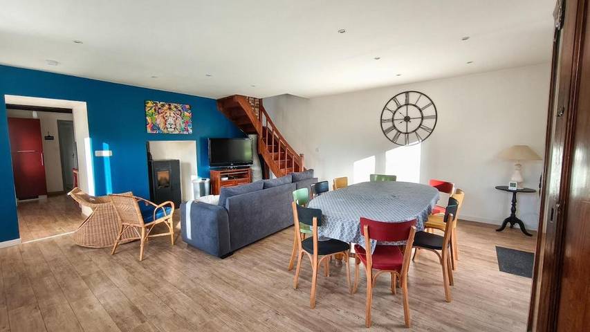 Location de vacances pour 8 personnes, avec jardin, animaux acceptés à Corlay - 2