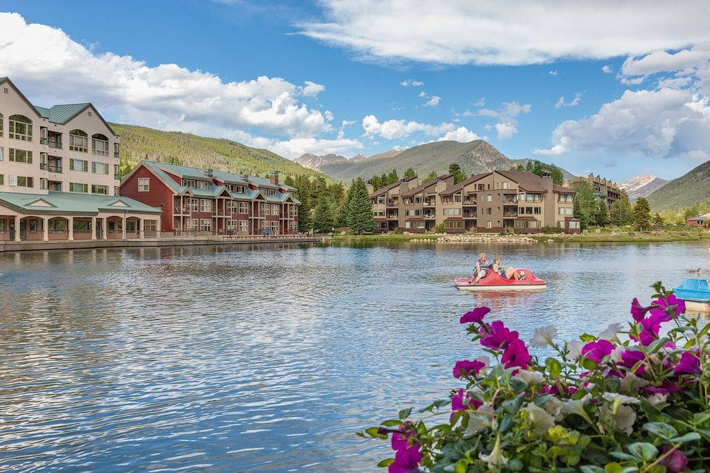 Ganze Wohnung, Kingsize-Bett, aktualisierte Küche, schöner Blick auf den See, kostenloses Wifi in Arapahoe Basin