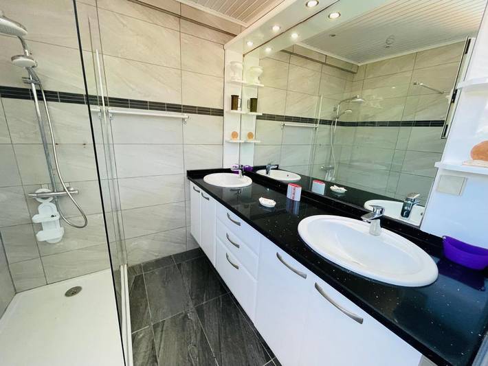 Location de vacances pour 4 personnes, avec terrasse et piscine dans Anse l'Etang - 4