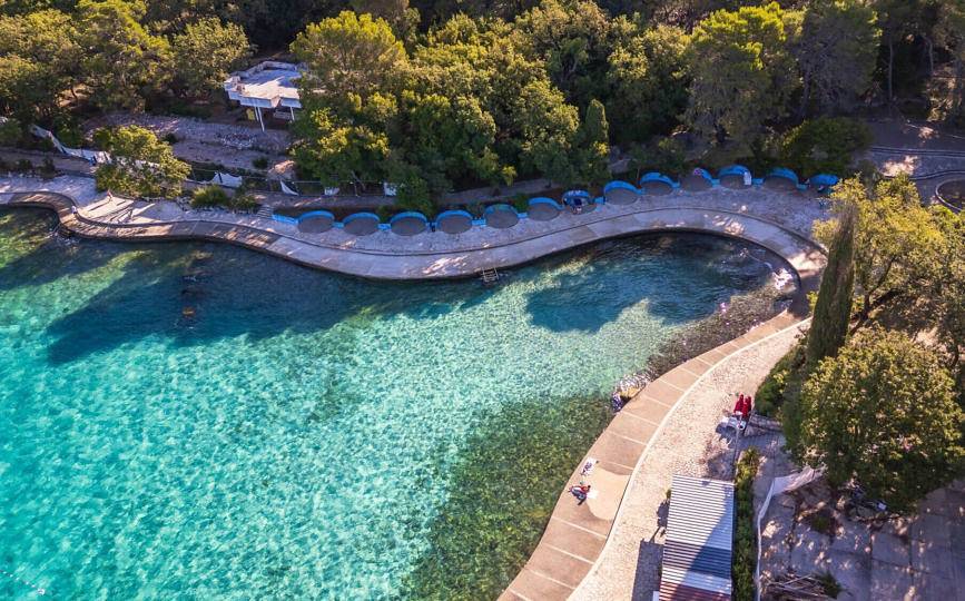 Schönes Ferienhaus Luka in Strandnähe  in Zidarici, Krk