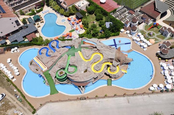 Resort voor 3 personen, with zwembad and uitzicht as well as sauna and tuin - 1