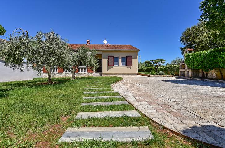 Ferienhaus für 7 Personen mit Pool in Marčana, Südküste Istrien