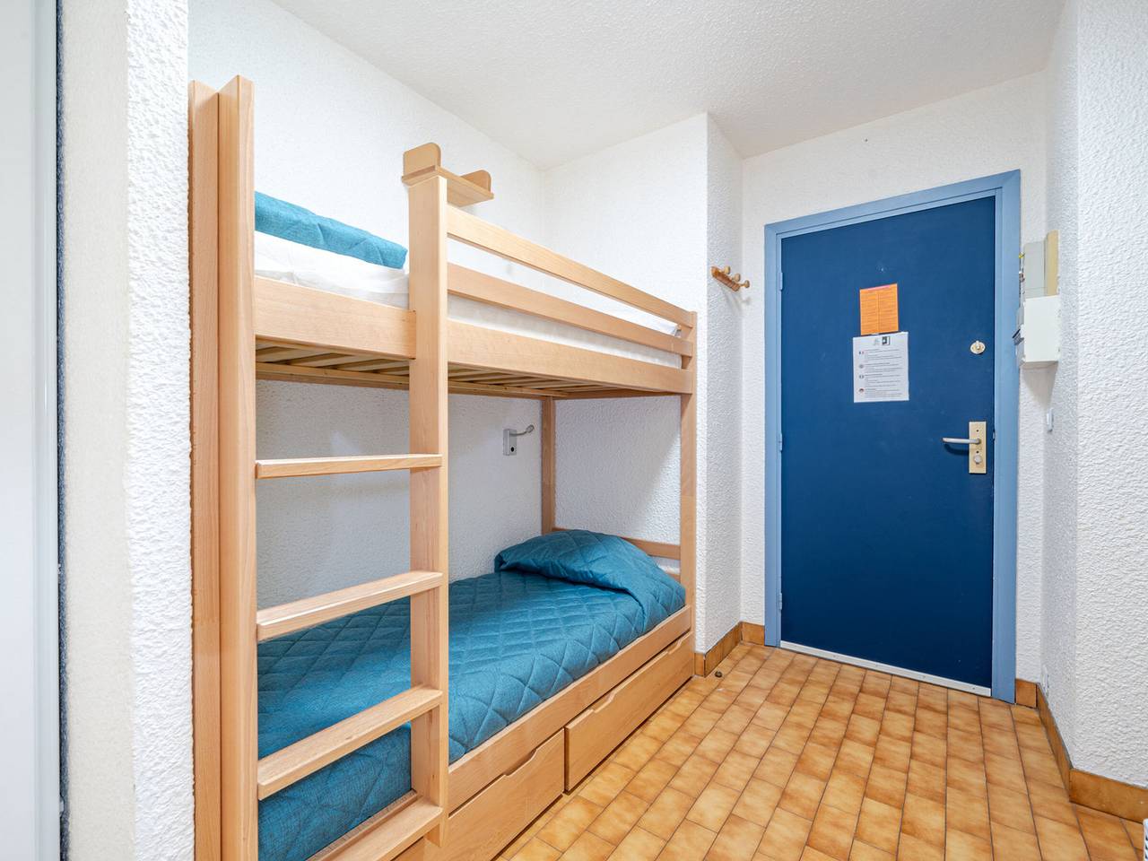 Studio entier, Studio 4 personnes avec Wi-Fi illimité à Roquebrune-Cap-Martin in Roquebrune-Cap-Martin, Région de Nice