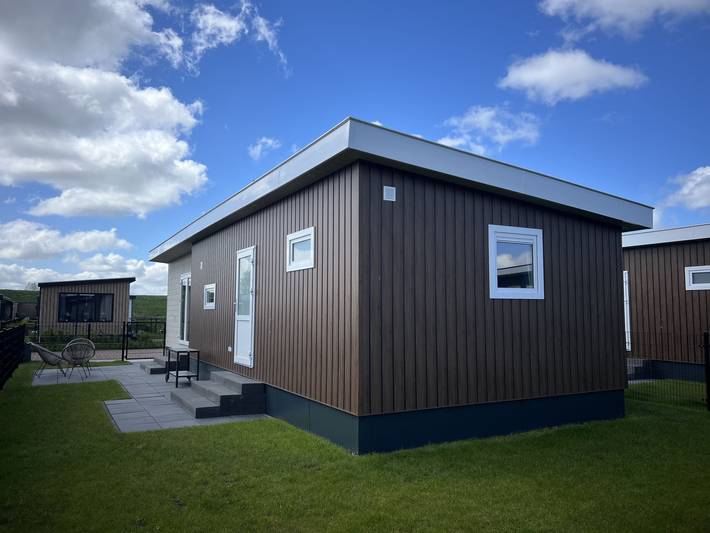 Ferienhaus für 4 Personen, mit Garten und Balkon sowie Kinderpool und Sauna