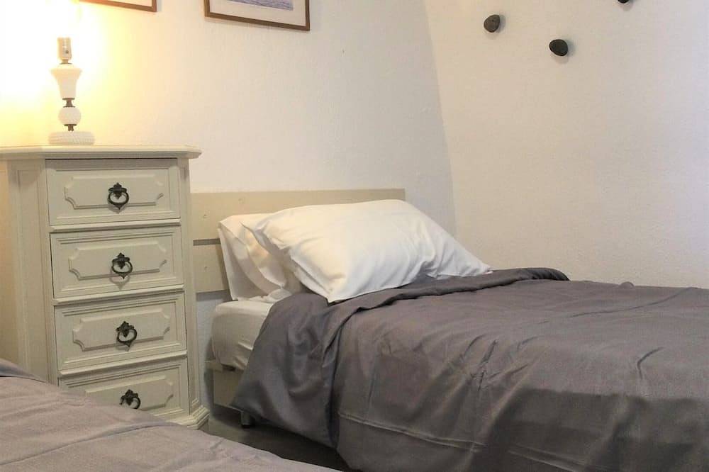 Haus der Engel teilen. Altes Weingut in Haus umgewandelt (neue Auflistung) in Finikia, Santorin