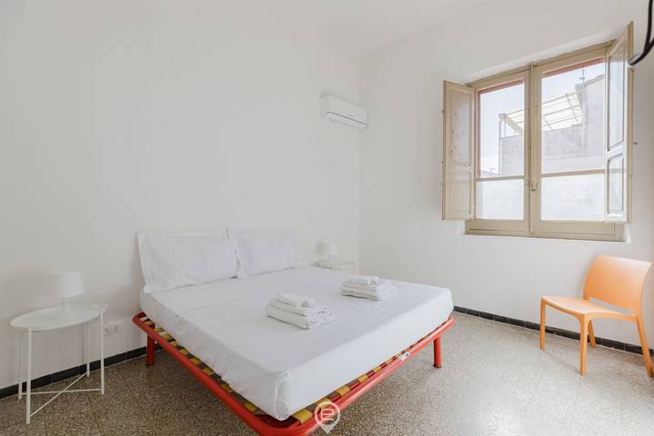 Appartamento intero, Beachside Apartments - Cozy in Torregrande, Oristano