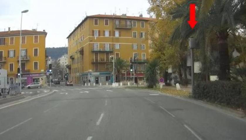 Gîte pour 4 personnes, avec balcon dans Bowling Acropolis Nice - 2