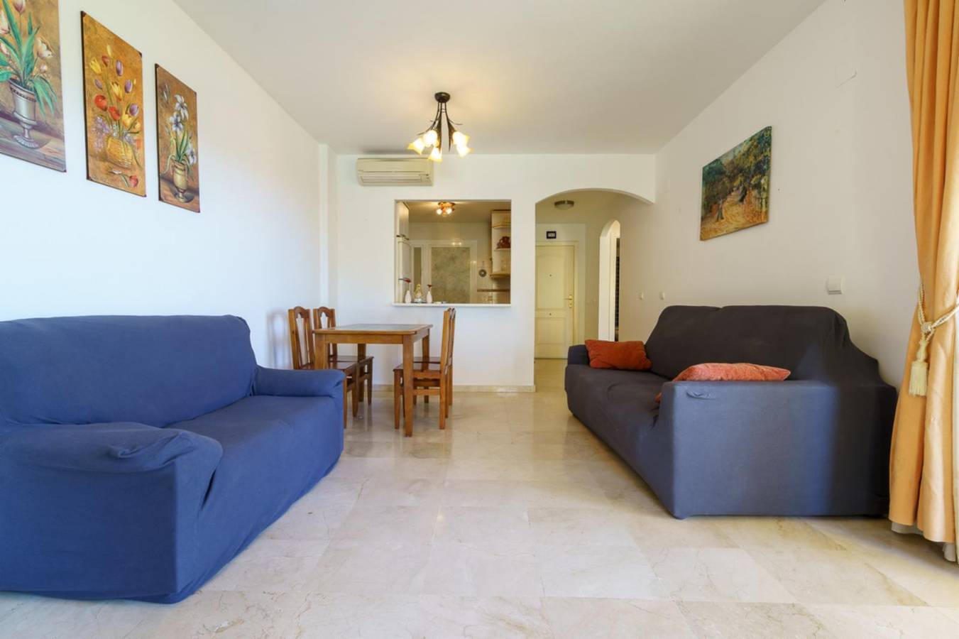 Entire apartment, Holiday apartment for 4 people in Urbanizacion Calahonda, Mijas