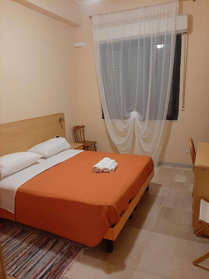 Hotel South Paradise in South Paradise, Palmi