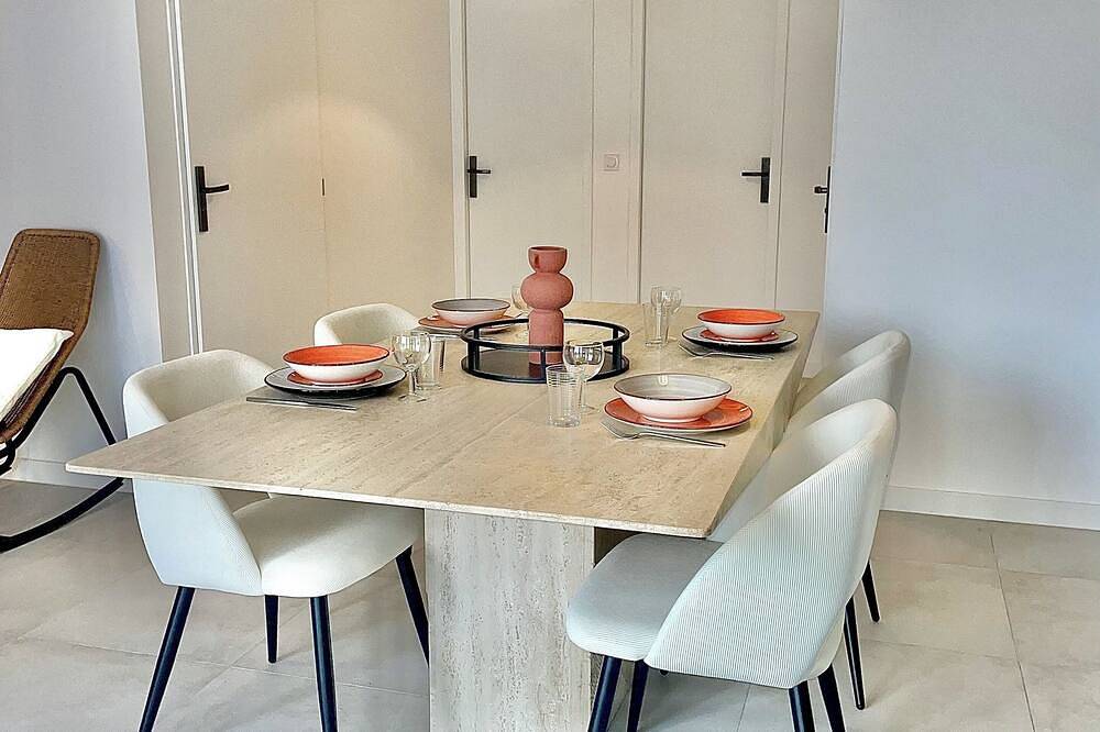 Entire apartment, Grand Appartement Moderne in Lunel-Viel, Côte d'Améthyste