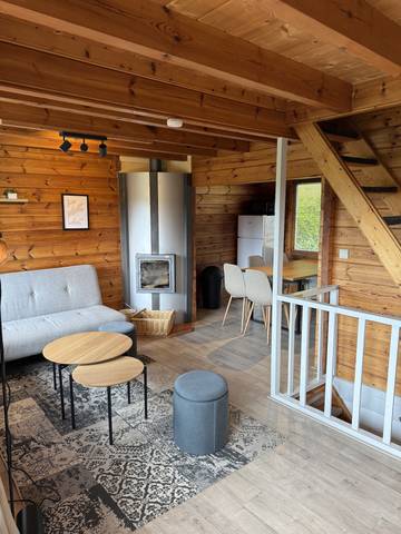 Maison de campagne pour 6 personnes, avec jardin dans Dochamps