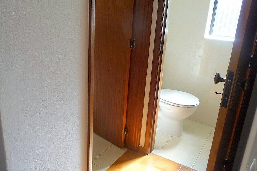 Vivenda les cigales, Wohnung Nr. 2 für 5/6 Personen von Samstag bis Samstag in Ferragudo, Faro Distrikt