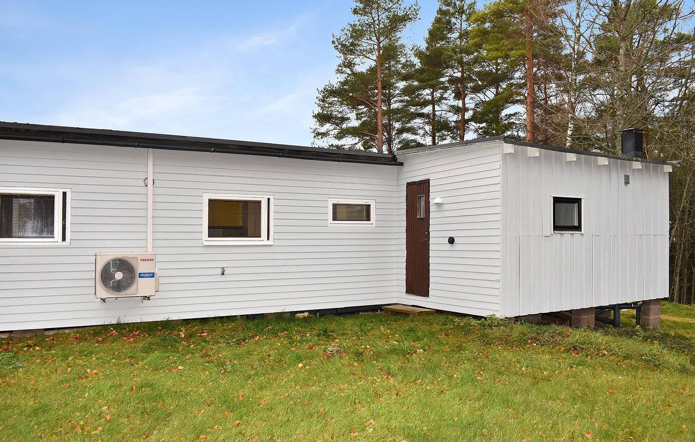 Holiday home for 4 people with garden in Jönköping County