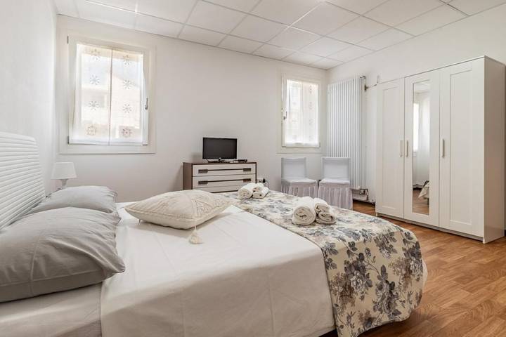 Apartamento de vacaciones para 6 personas, con jardín - 1