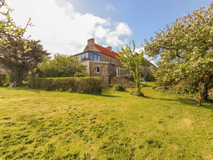 Gîte pour 4 personnes, avec jardin à Auderville - 2