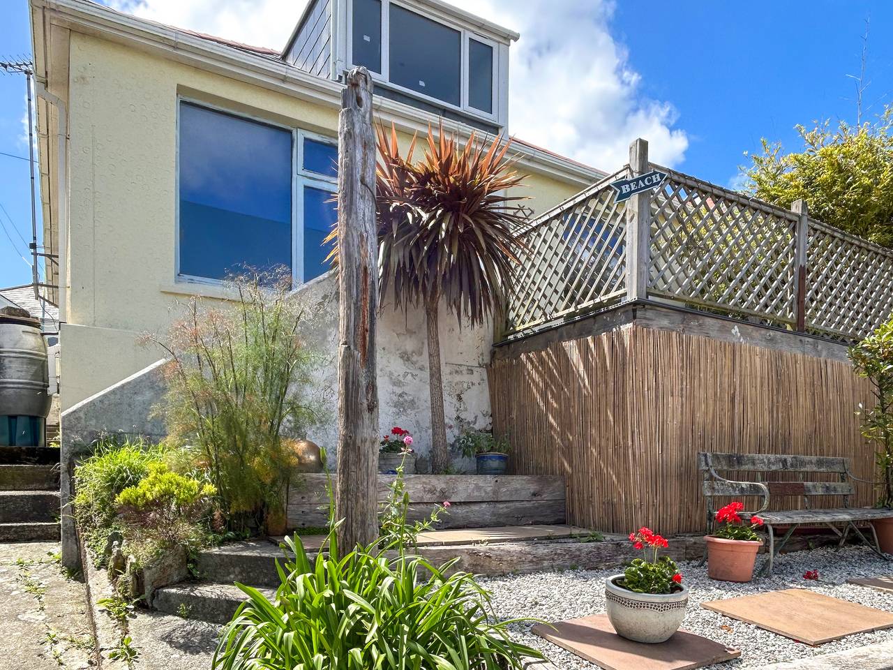 5 Upper Hillcrest in Perranporth, Cornwall