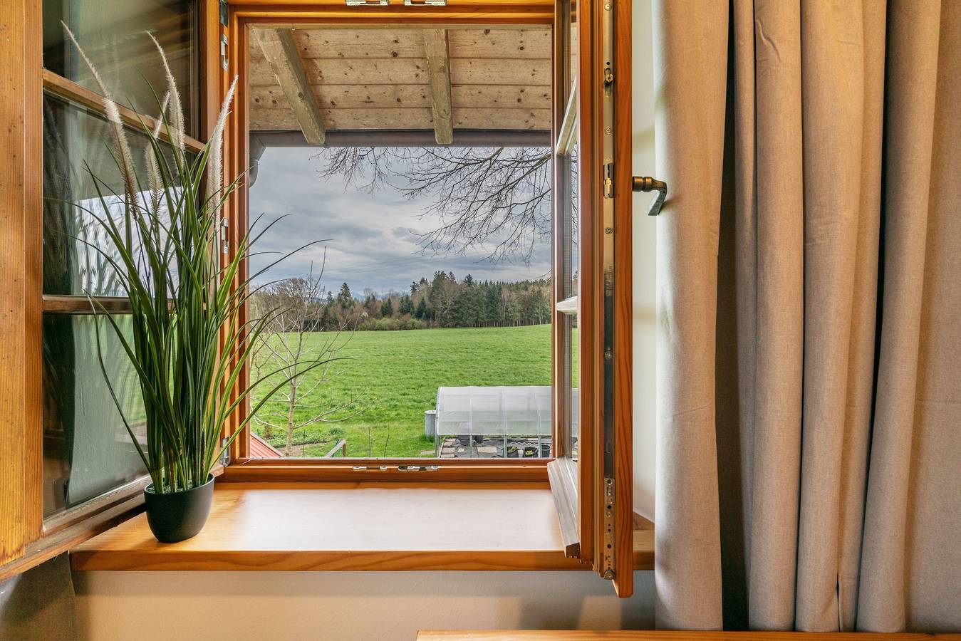 Ganze Wohnung, Ferienwohnung 'Landnest' mit Bergblick, Balkon und Wi-Fi in Prutting, Landkreis Rosenheim
