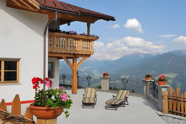 Gîte pour 4 personnes, avec jardin dans Dolomites