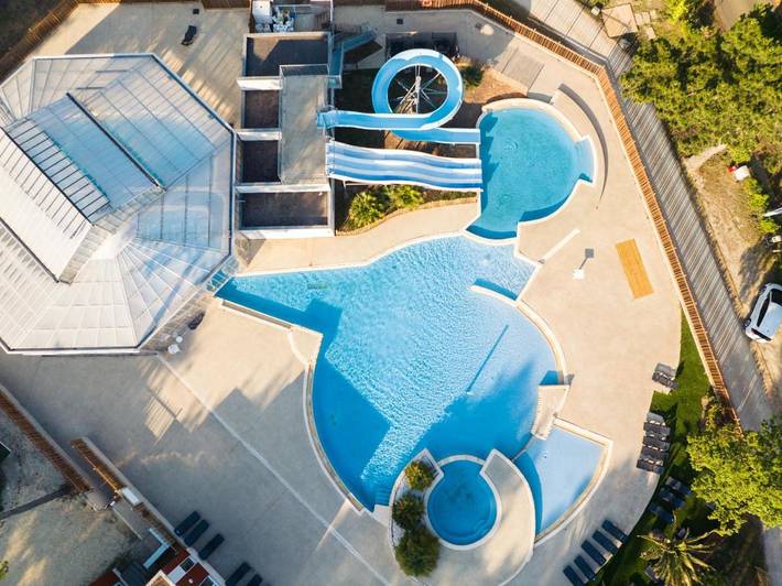 Camping pour 6 personnes, avec Terrasse et Jardin ainsi que Bassin pour enfant et Piscine à Piriac-sur-Mer