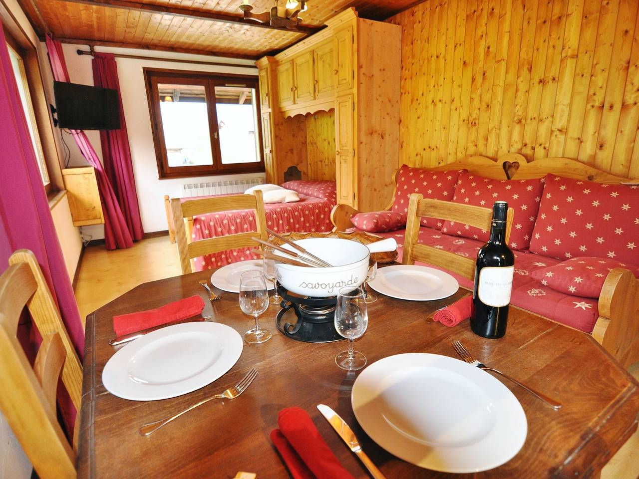 Entire apartment, Les Cornettes de Bise / Studio Nr 3 in La Chapelle-d'Abondance, Les Portes du Soleil