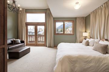 Chalet for 14 Guests in Yoho National Park, Columbia-Shuswap Regional District, Picture 3