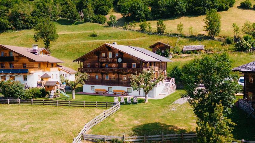 Bauernhof für 10 Personen, mit Ausblick und Garten