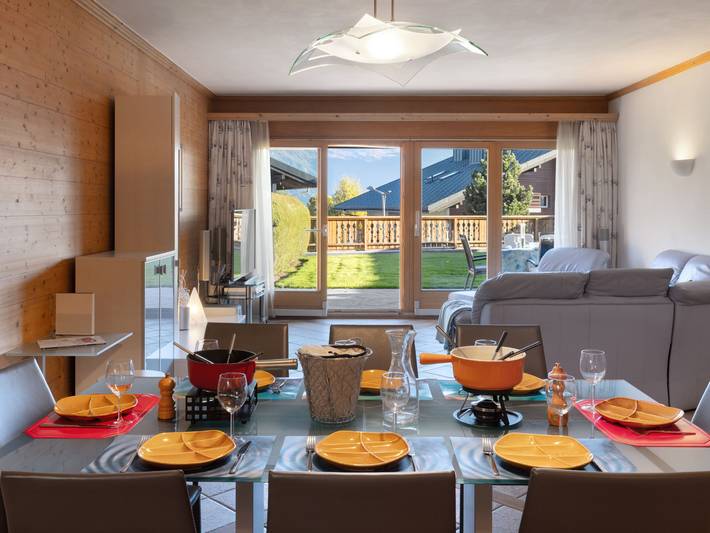 Gîte pour 8 personnes, avec sauna et jardin, animaux acceptés à Crans-Montana - 3