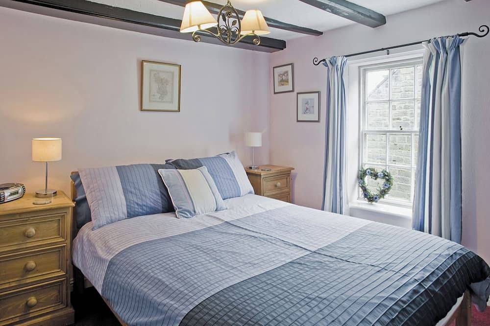 Sharrowhead Cottage in Robin Hood's Bay, North York Moors National Park