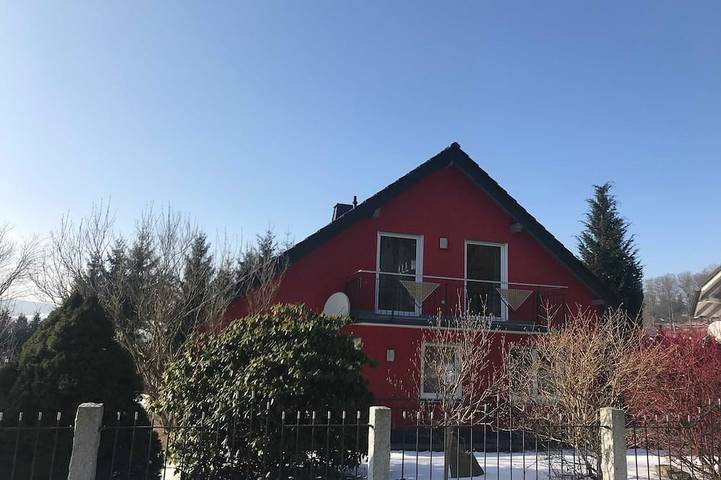 Ferienwohnung für 5 Personen, mit Garten und Balkon in Schauenstein