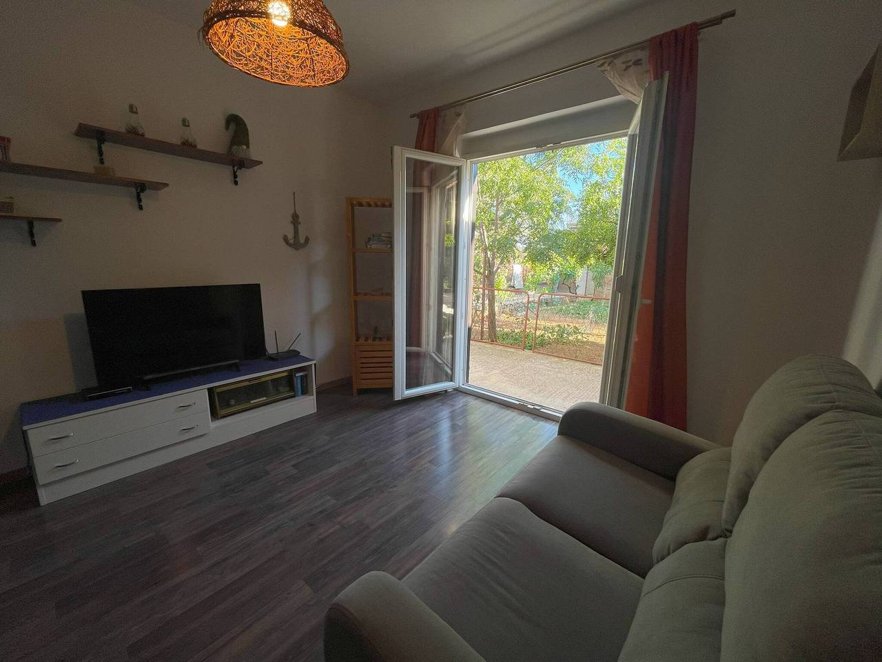 Ganze Wohnung, Apartments Tonči - terrace A2 in Raslina, Šibenik-Knin