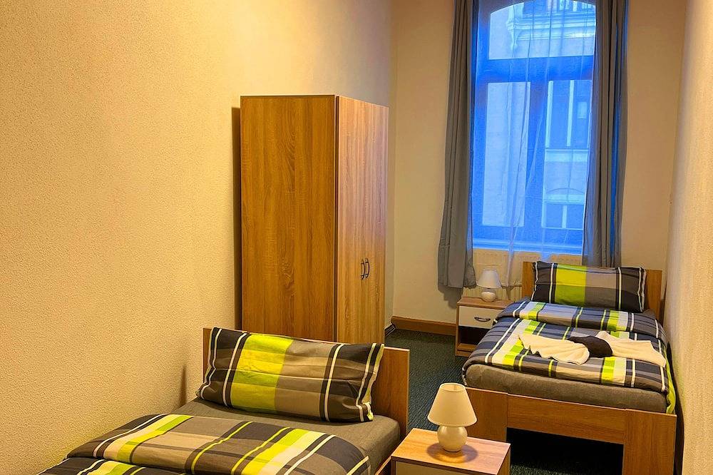 Ganze Wohnung, Dimitrov Ferien- und Monteurswohnungen in Crimmitschau, Chemnitz und Umgebung