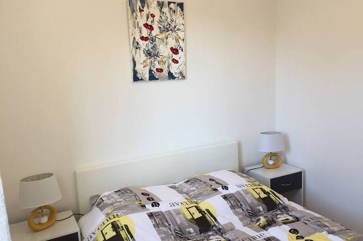 Villa pour 5 personnes, avec terrasse et jardin à L'Isle-sur-la-Sorgue - 2