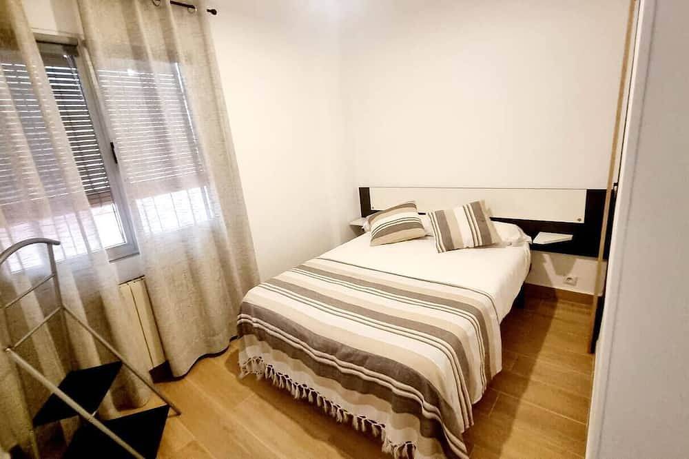 Entire apartment, Langar Apartment, Cozy And Familiar in Logroño, La Rioja Province