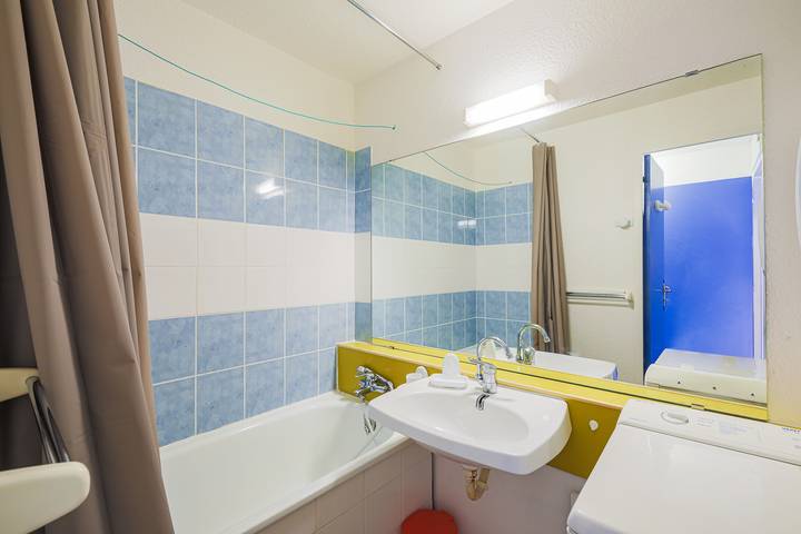 Gîte pour 4 personnes, avec Balcon dans Office De Tourisme Du Corbier - 4