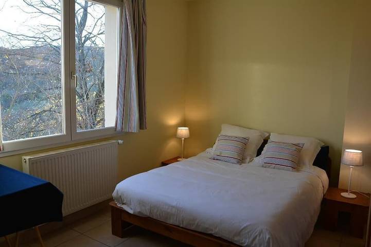 Gîte pour 6 personnes, avec piscine ainsi que terrasse et jardin à Laurac - 4