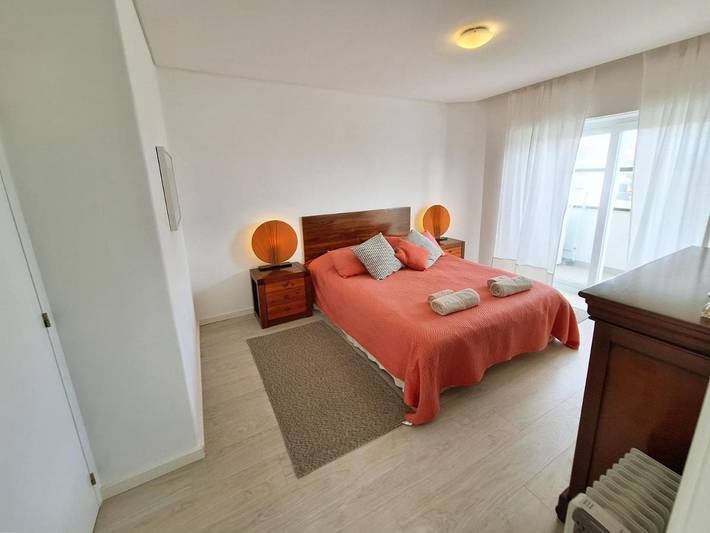 Apartamento de férias para 4 pessoas, com terraço e vista em Estoril