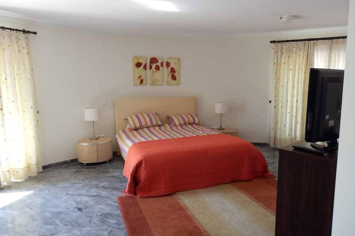Atemberaubendes Haus mit separatem Nebengebäude, privatem Pool und Tennisplatz in der Nähe von Obidos in Óbidos, Leiria District