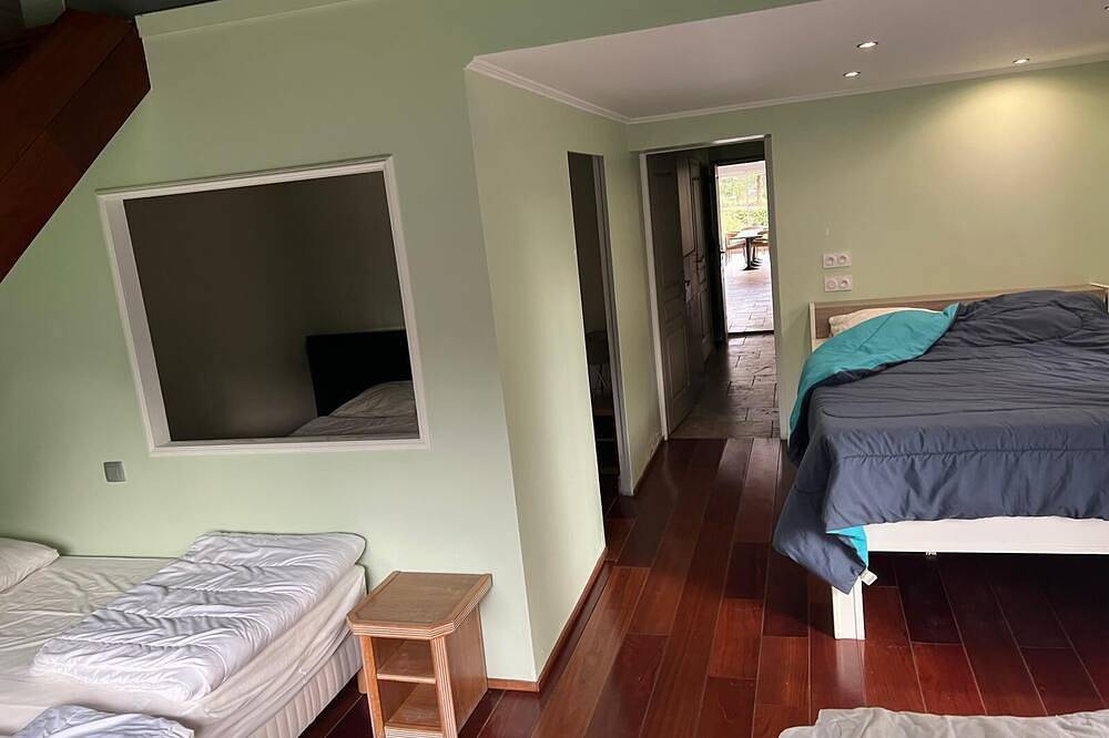 Samagestia, grand gite avec piscine intérieur sauna spa 15 min rennes nord in Saint-Médard-sur-Ille, Région de Rennes