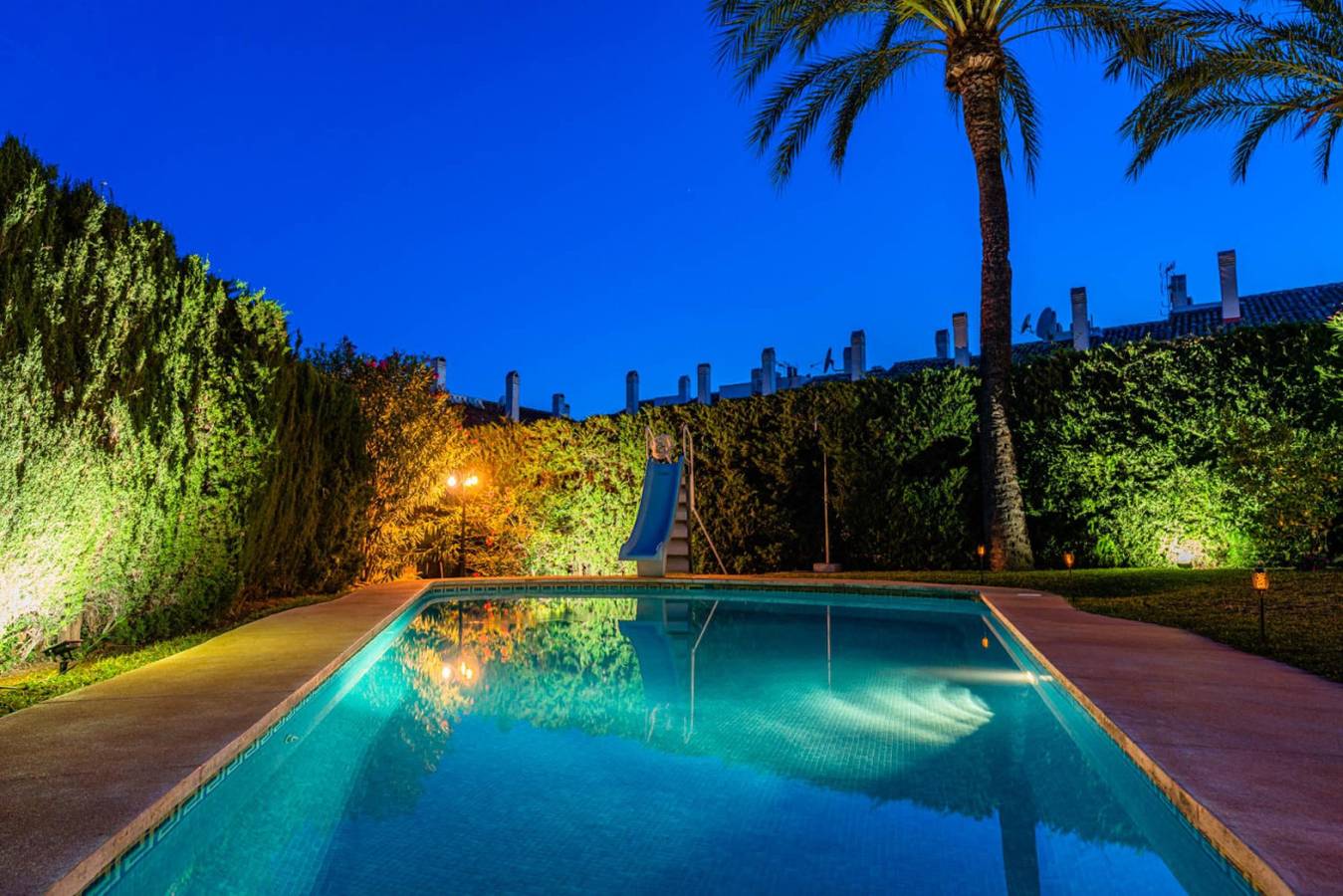 Villa voor 15 personen met zwembad in Marbella West, Marbella