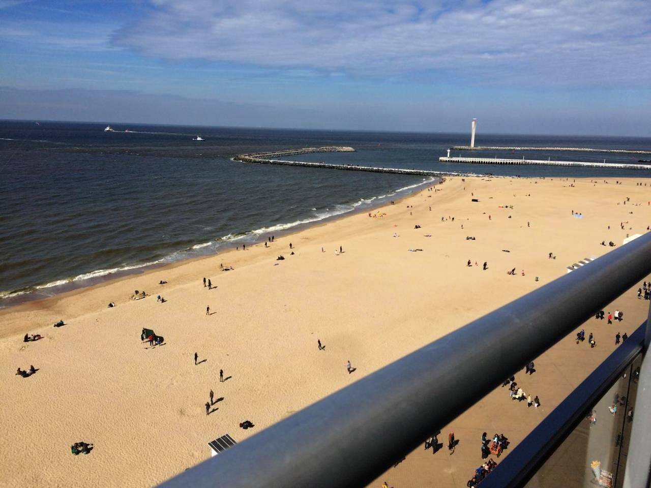 Geheel appartement, Studio with Sea View in Stad Oostende, Oostende