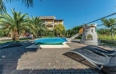 Ferienhaus für 21 Personen in Turanj, Dalmatinisches Festland, Bild 1