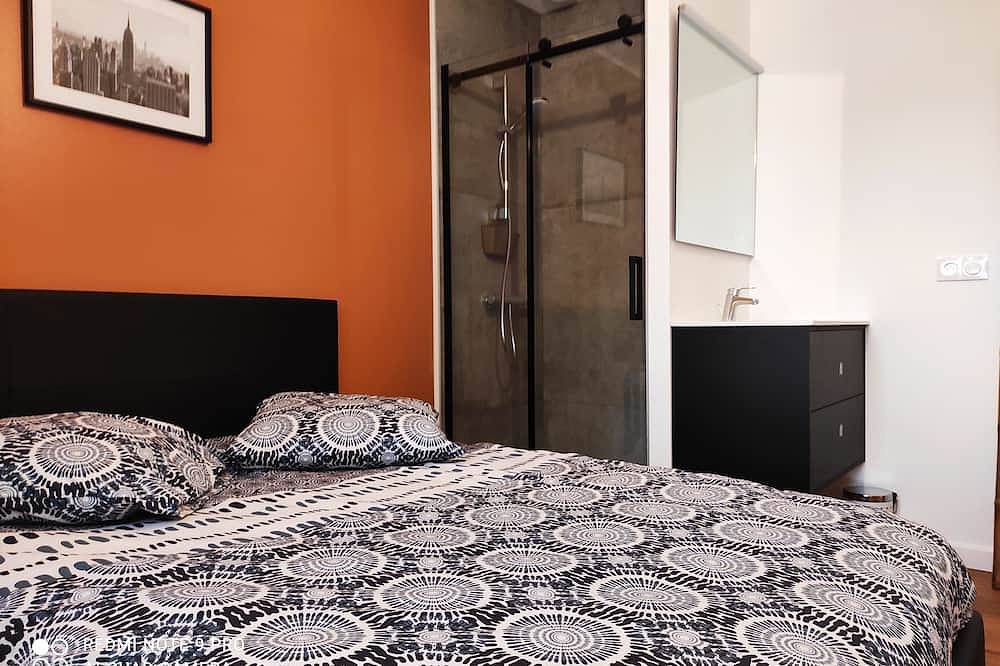 ⭐Villa Felicidad ⭐Sublime⭐Near hypercentre ⭐Parking safe⭐Wifi⭐Private terrace in Viriat, Región de Bourg-en-Bresse