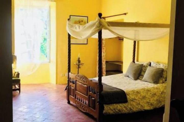 Entire apartment, Domaine Mas Pigné: Superior Double Room - Garden View in Sauve, Le Vigan region