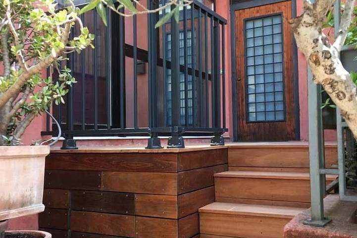 Ferienhaus für 10 Personen, mit Whirlpool und Balkon in Nizza