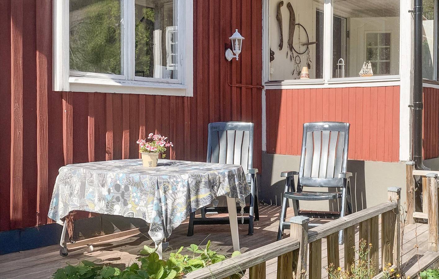 Hus för 5 Personer med trädgård in Västervik