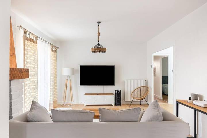 Location de vacances pour 7 personnes, avec jardin à Nancras - 2