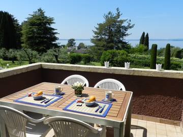 Apartment for 4 People in Cisano, Bardolino, Photo 1