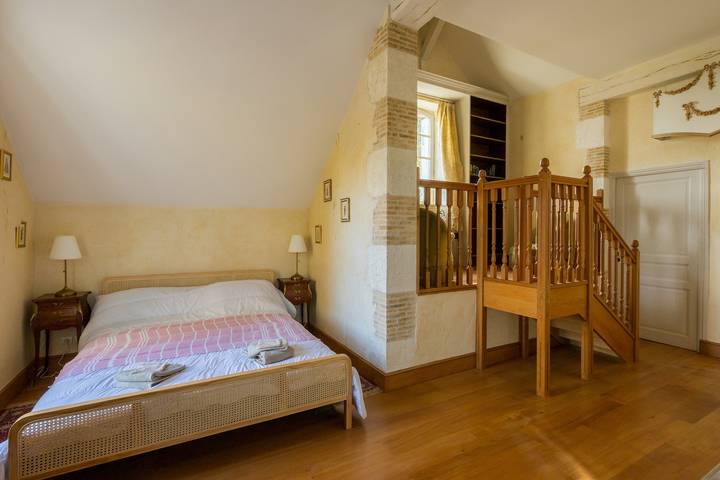 Ferienhaus für 15 Personen mit Terrasse in Oizon, Vierzon Region