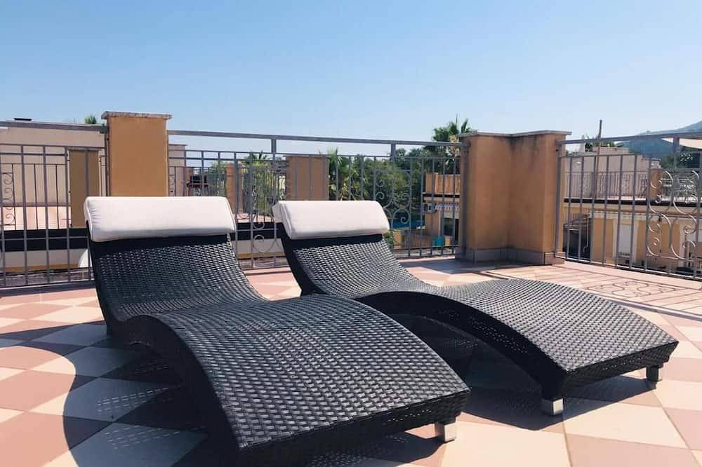 Ganze Wohnung, Pizzo Beach Club 8G Two Bedroom House in Pizzo, Vibo Valentia Provinz